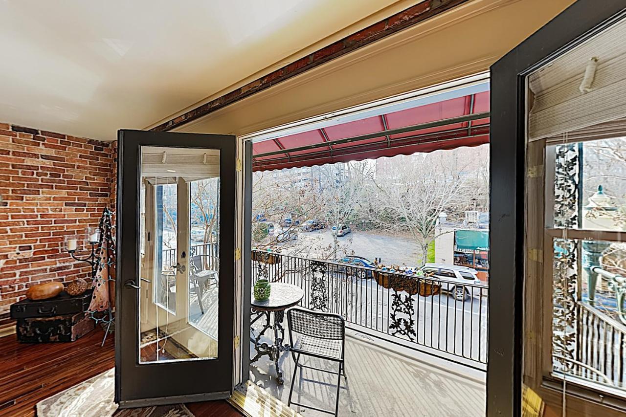 5 Star Luxurious Urban Loft Apartment In The Heart Of Asheville Condo Exterior photo